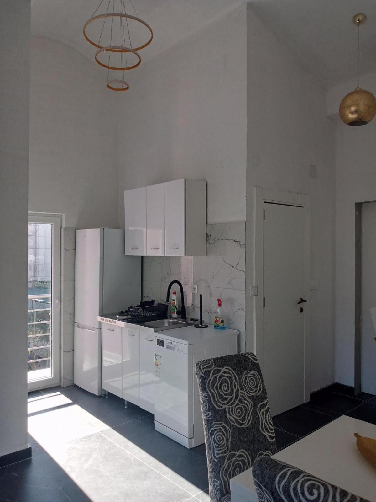 Becir Apartment *